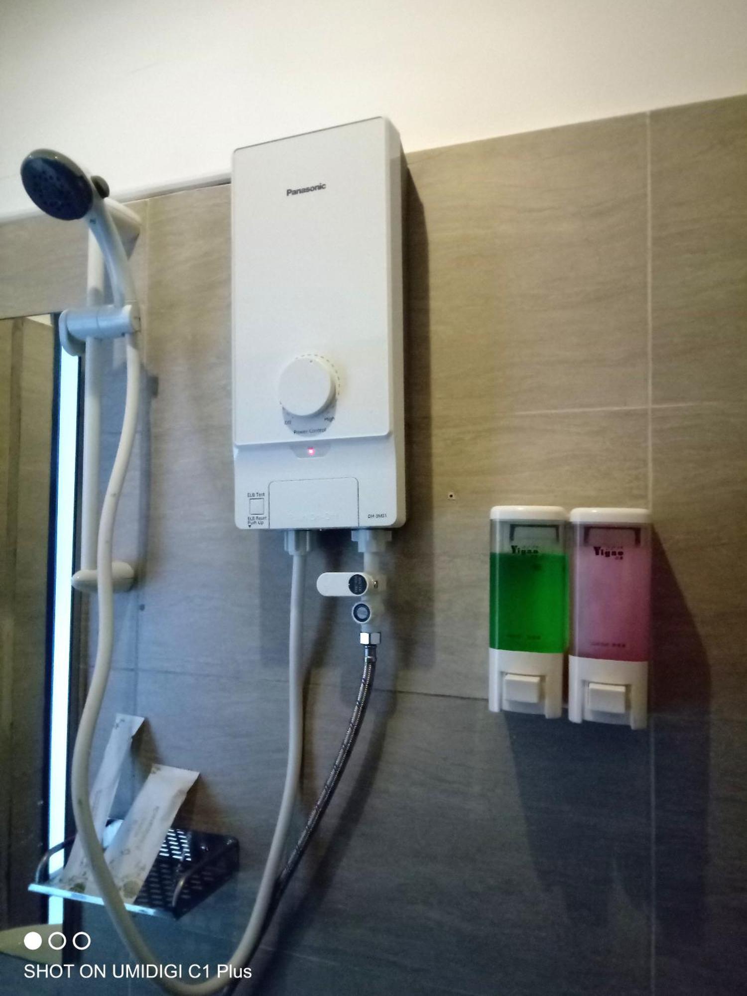 Hostel Fuji Phnom Penh Dış mekan fotoğraf