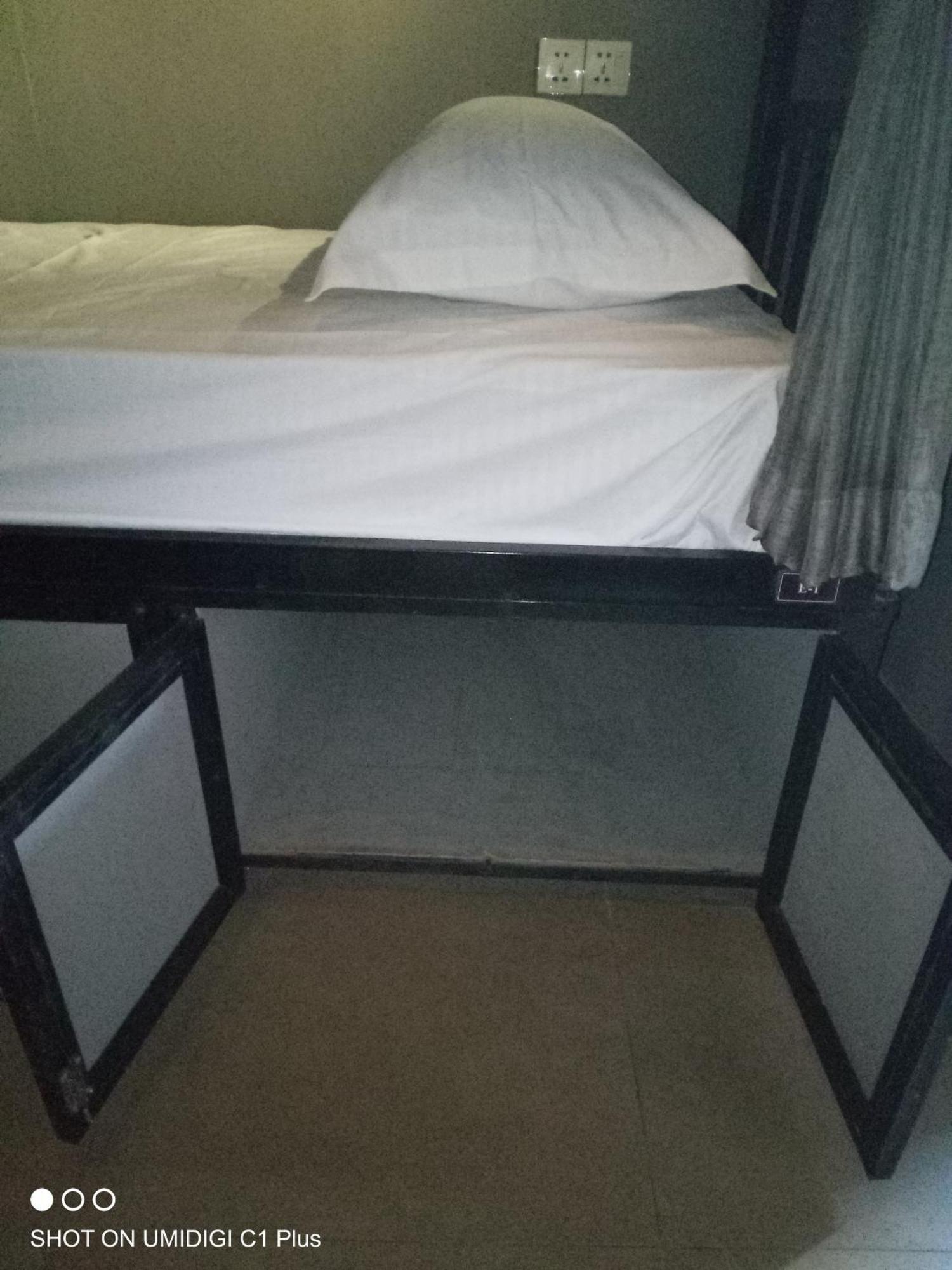 Hostel Fuji Phnom Penh Dış mekan fotoğraf