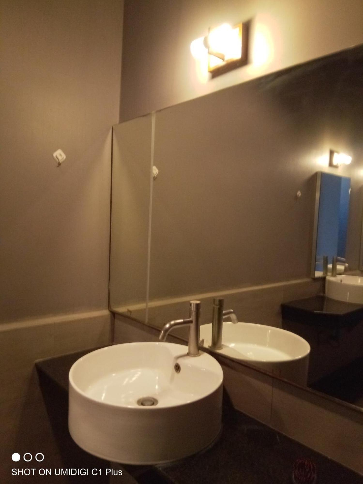 Hostel Fuji Phnom Penh Dış mekan fotoğraf