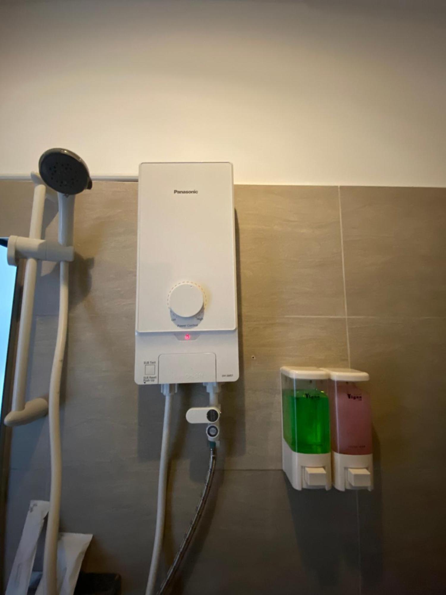 Hostel Fuji Phnom Penh Dış mekan fotoğraf